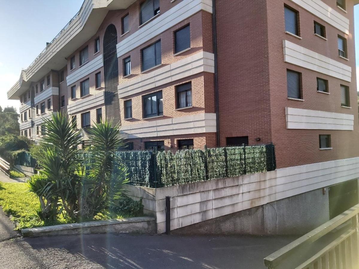 Castro Costa Norte Apartamento Jardin Garaje Кастро-Урдиалес Екстериор снимка