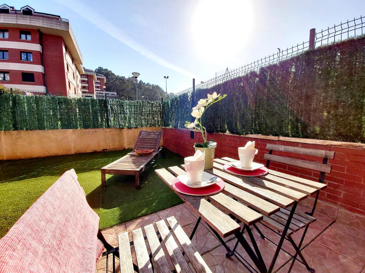 Castro Costa Norte Apartamento Jardin Garaje Кастро-Урдиалес Екстериор снимка