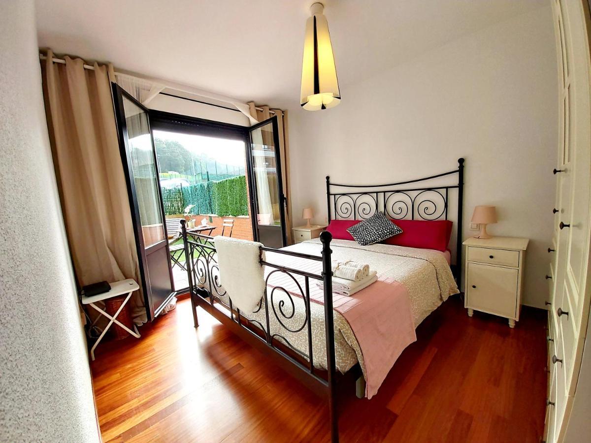 Castro Costa Norte Apartamento Jardin Garaje Кастро-Урдиалес Екстериор снимка